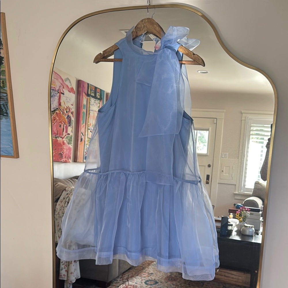 Light Blue Sleeveless Dress with Bow